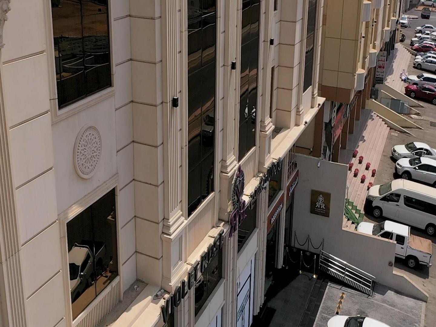 Violet Rose Aprit Hotel Jeddah Exterior photo