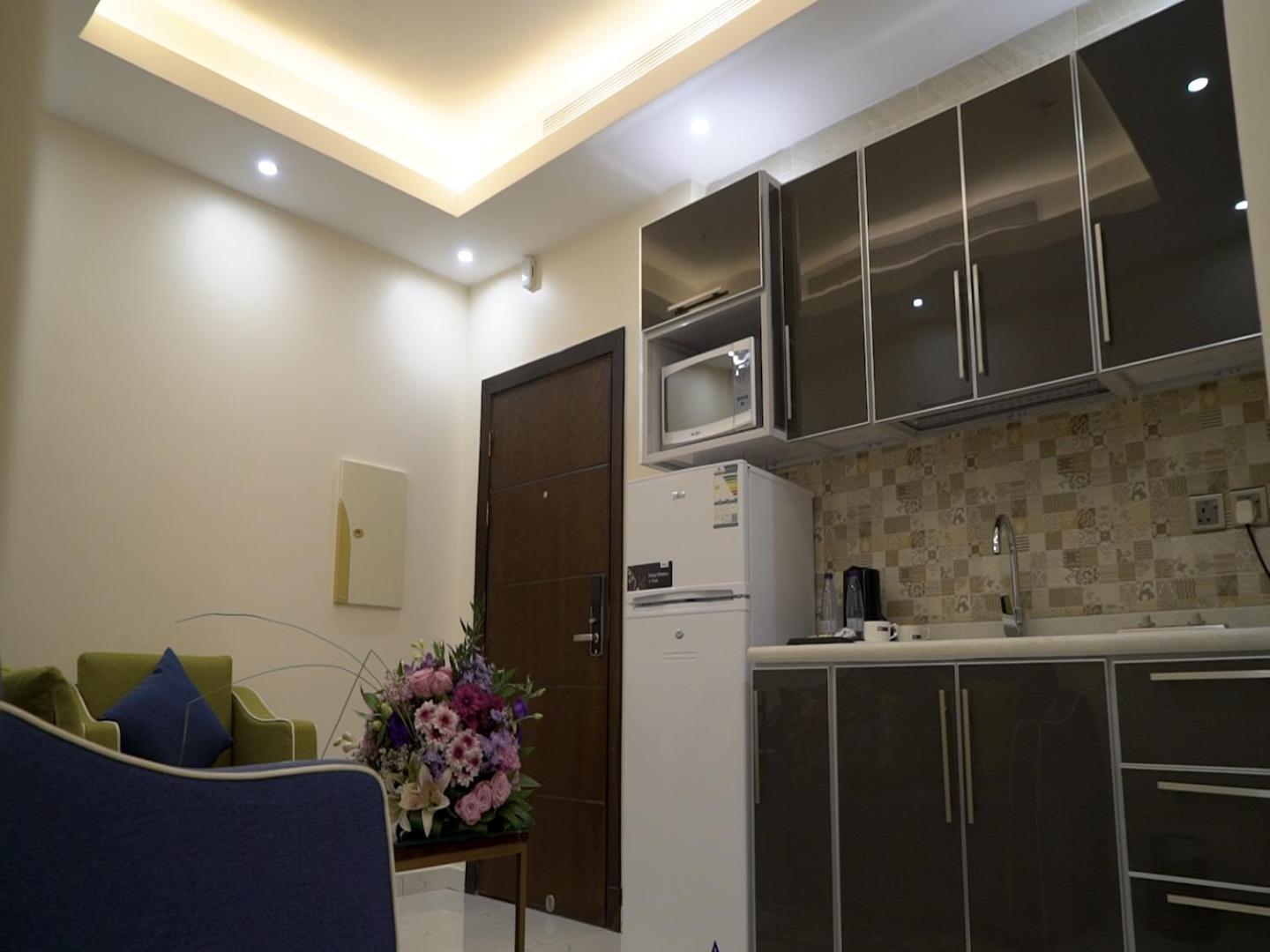 Violet Rose Aprit Hotel Jeddah Exterior photo